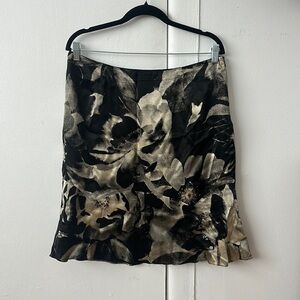 Tristan and Iseut floral skirt